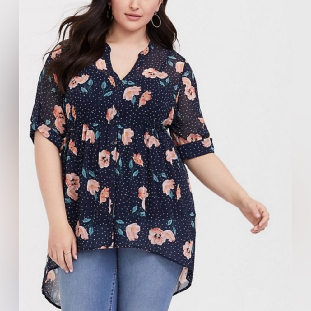 Torrid Navy Chiffon Floral Dot Sheer Tunic Top Blouse size 0  0X